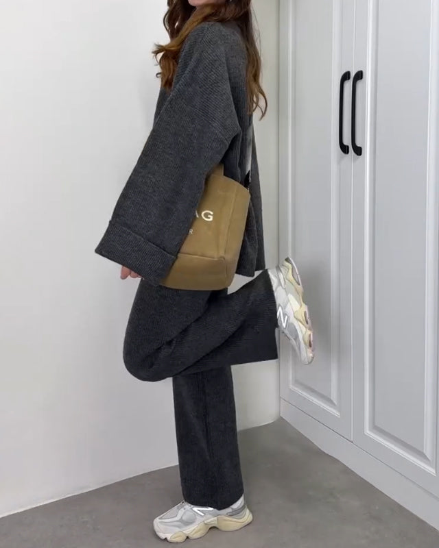 DELILAH™ Cozy Cloud-Soft Two-Piece Set