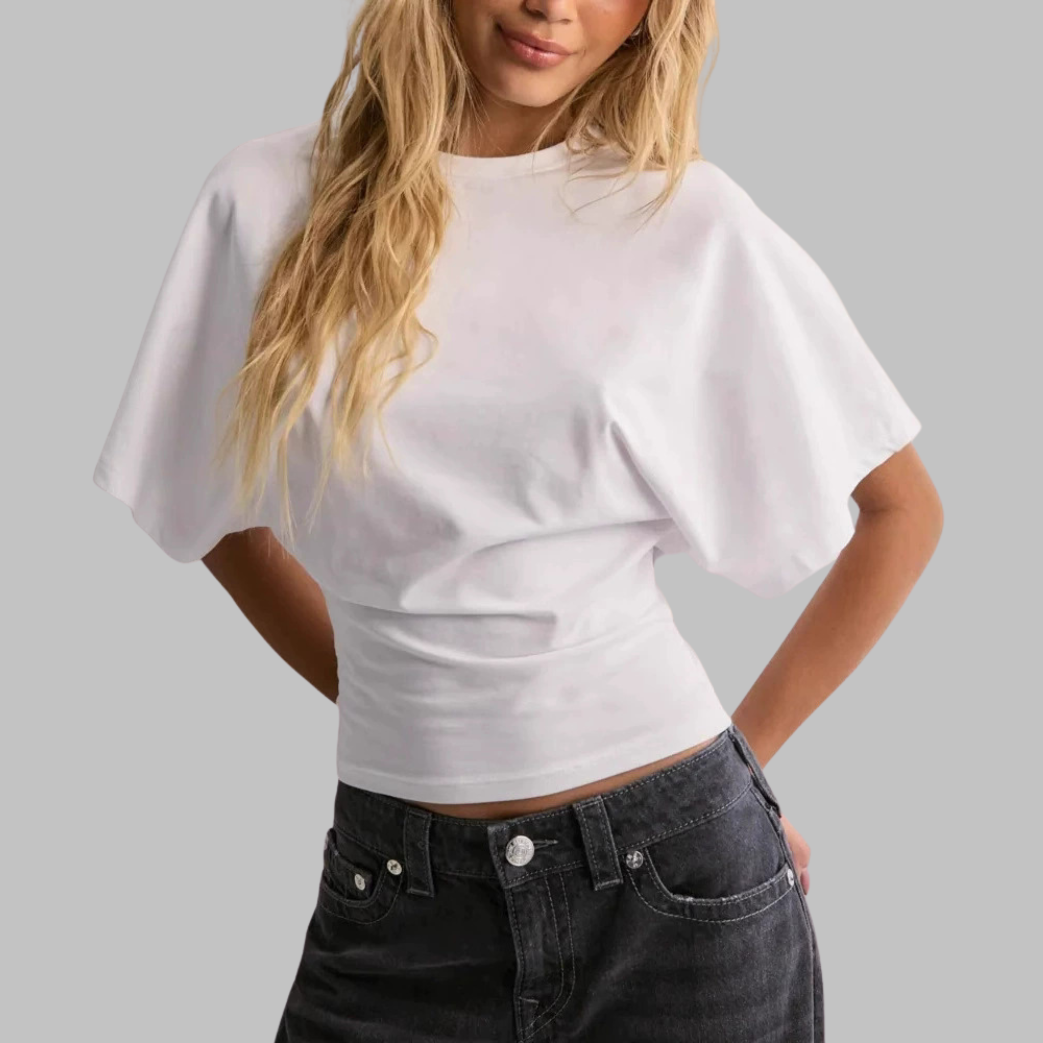 RAZI™ Casual Fitted Half-Sleeve Round-Neck Top – Flattering Everyday Essential
