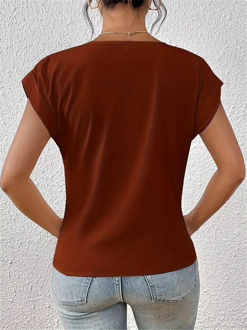 BELLE™ | The Effortlessly Chic V-Neck Top