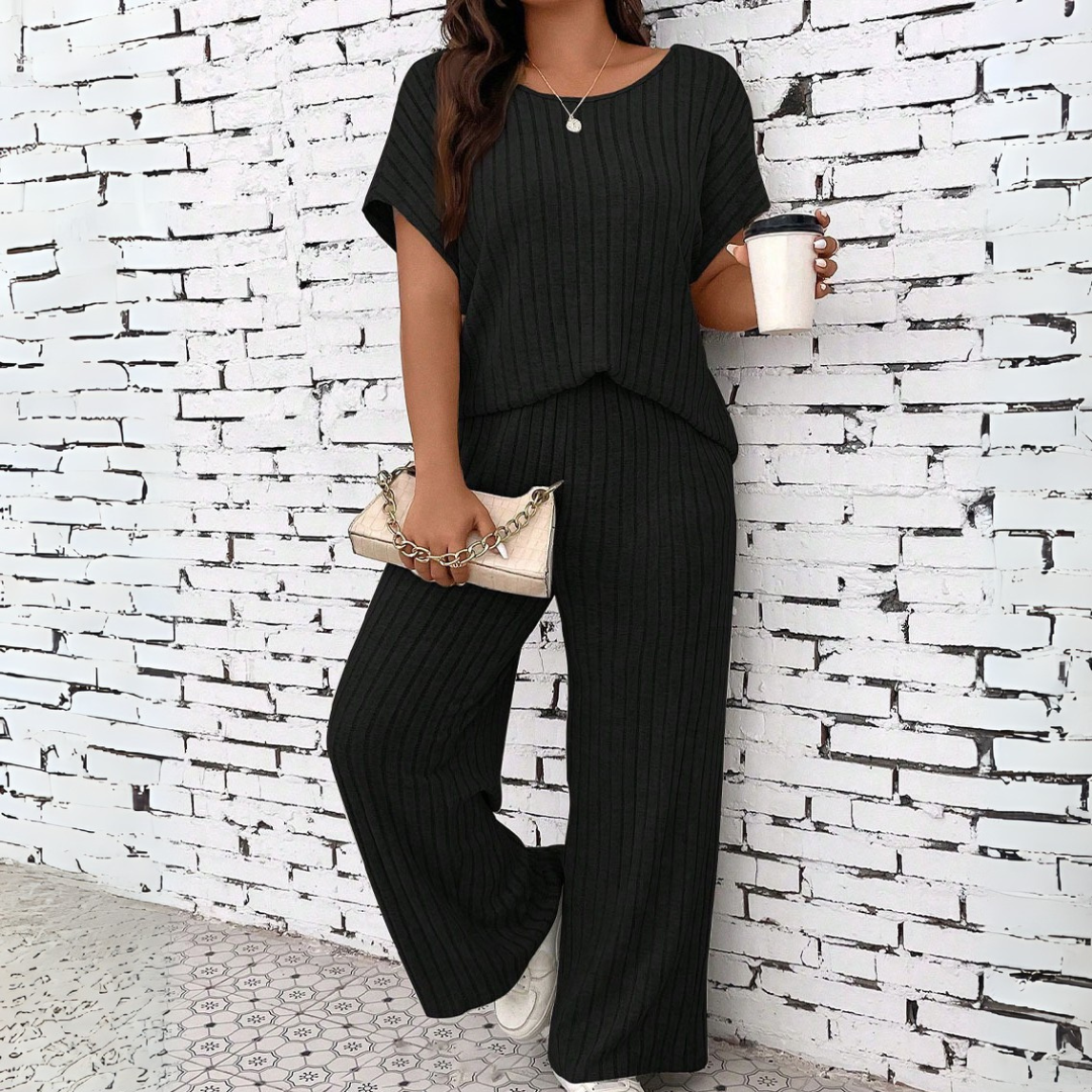 WAUNA™ Plus-Size Casual Short-Sleeve Top & Pants Set - Comfortable Everyday Style