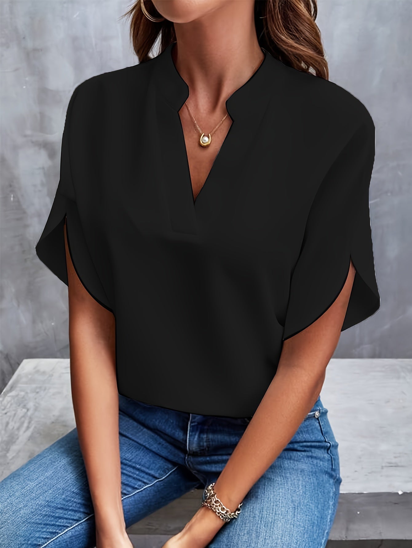 DELANEY™ - Sophisticated, Modern Blouse