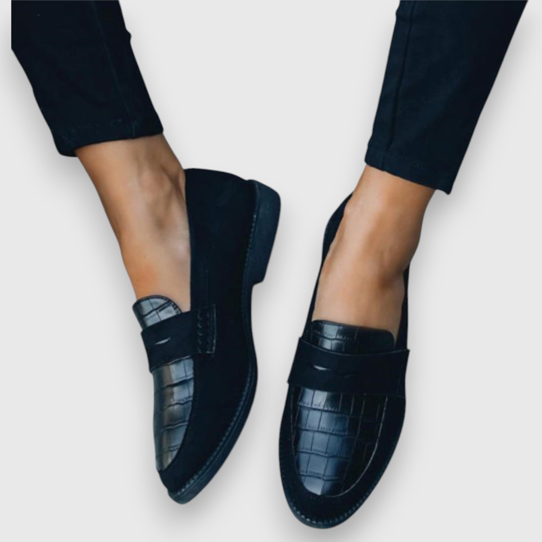 LINY™ Sleek Comfort Everyday Loafer – Effortless Style, All-Day Comfort