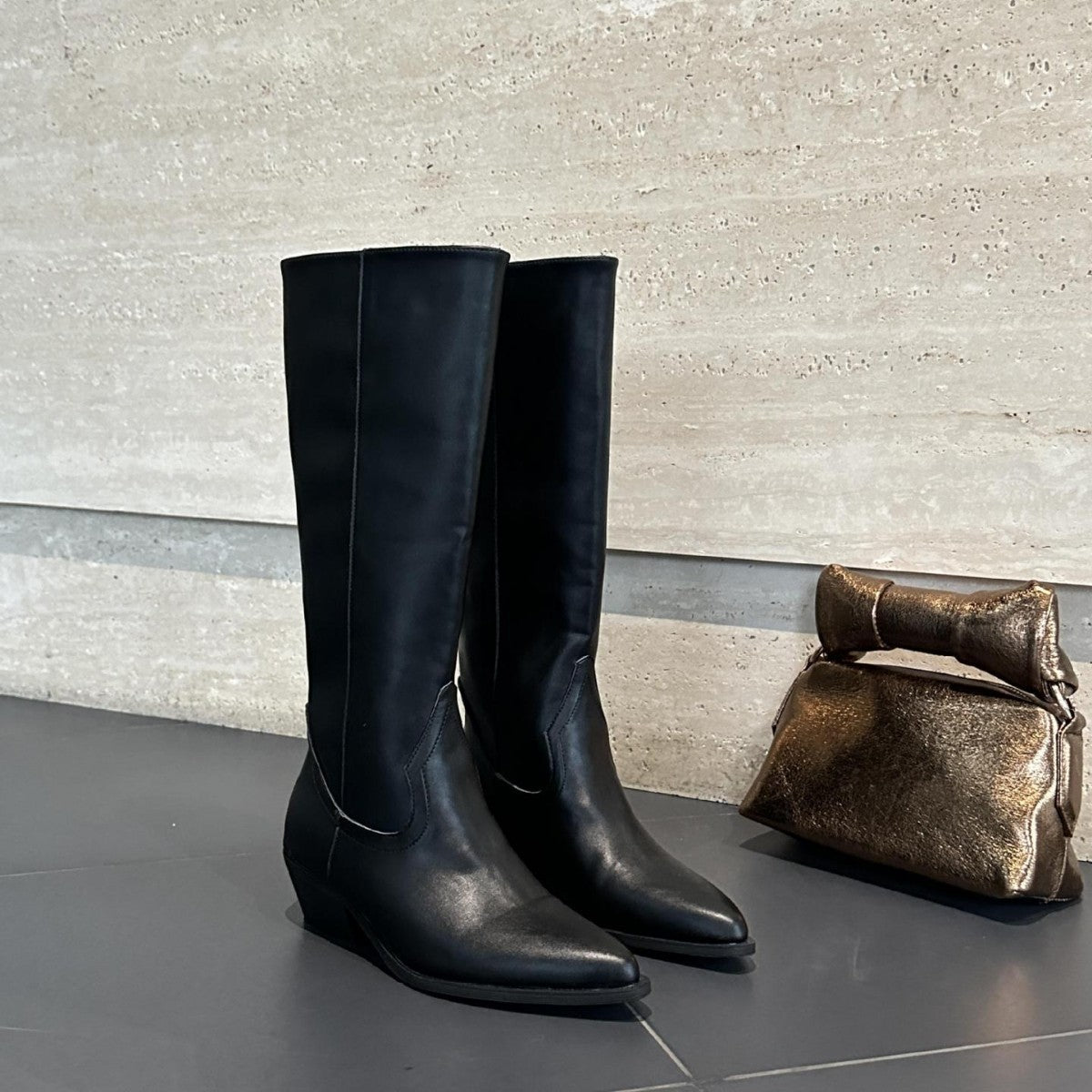 AURA™ Sleek High-Rise Boots - Elevate Your Everyday Style
