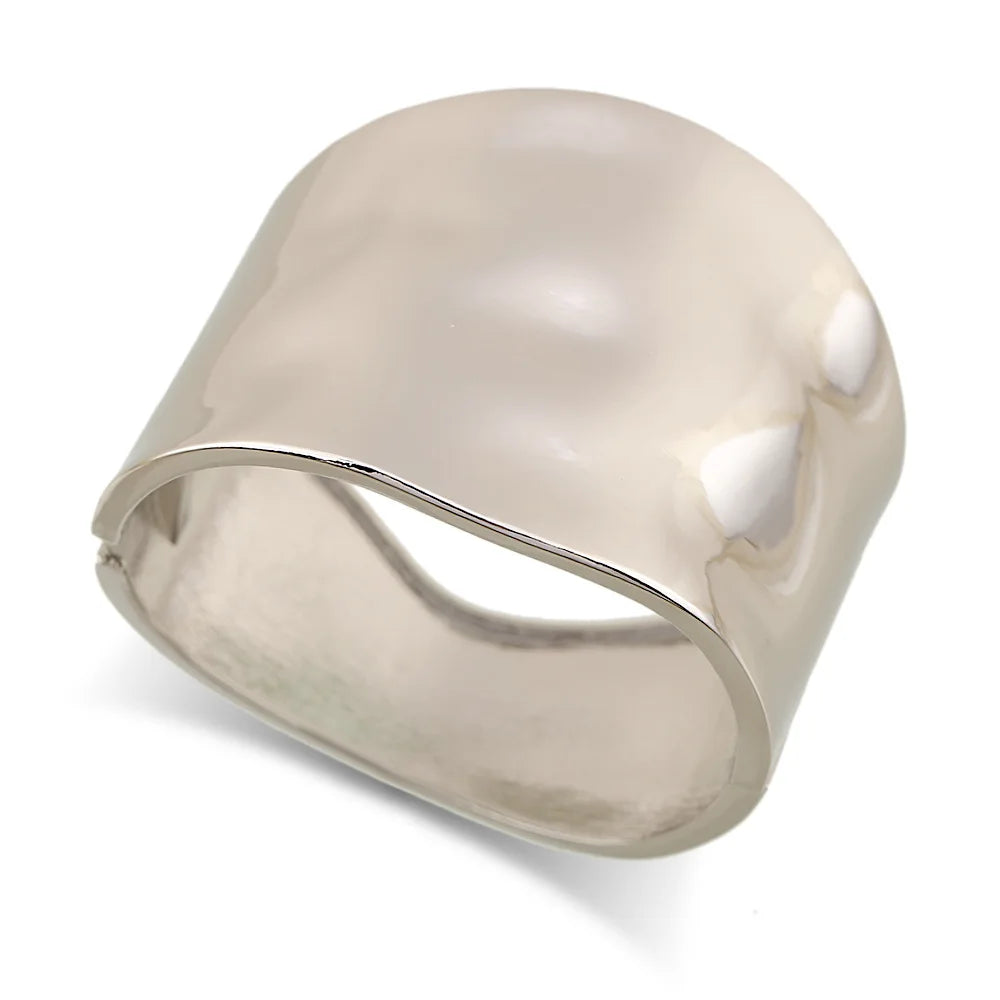 RAYNA™ – Chic, Eye-Catching Asymmetric Statement Bangle