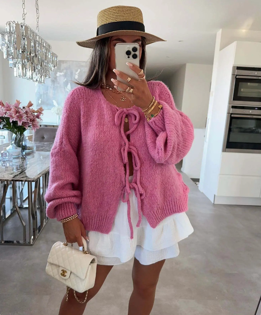 Eva Knitted Bow Cardigan - Cozy Bow Detail for Everyday Style