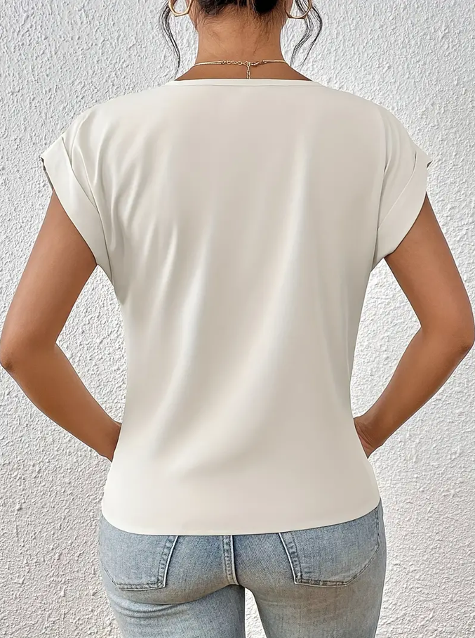BELLE™ | The Effortlessly Chic V-Neck Top