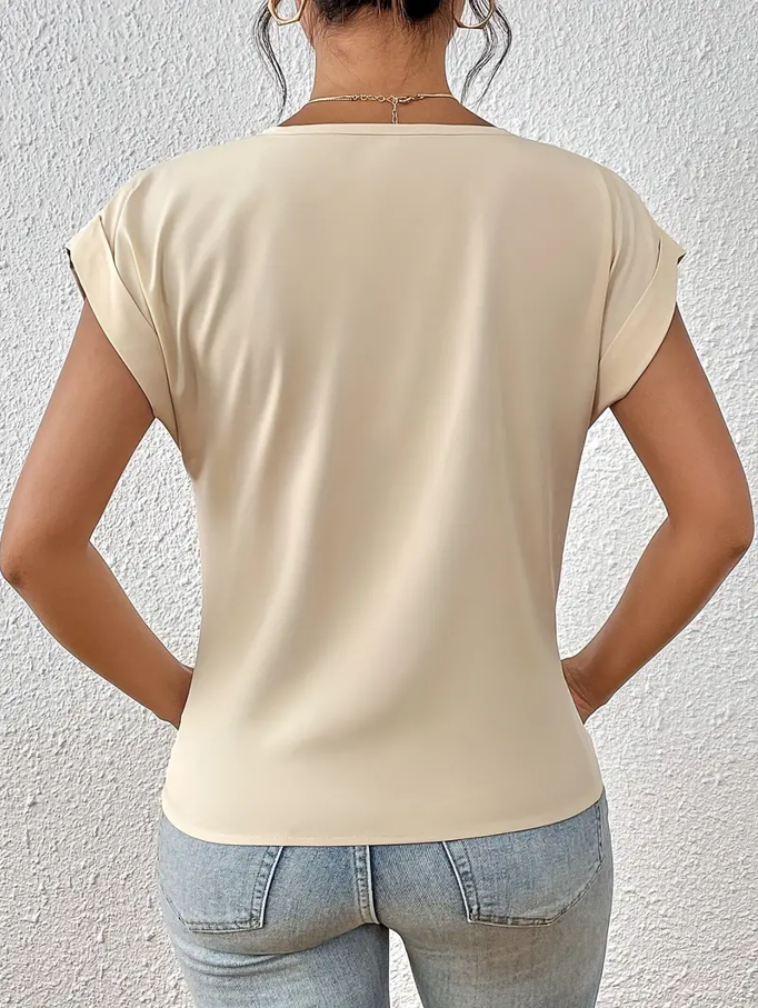 BELLE™ | The Effortlessly Chic V-Neck Top