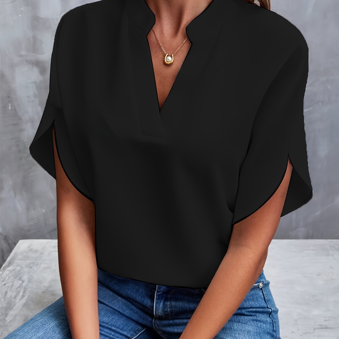 DELANEY™ - Sophisticated, Modern Blouse
