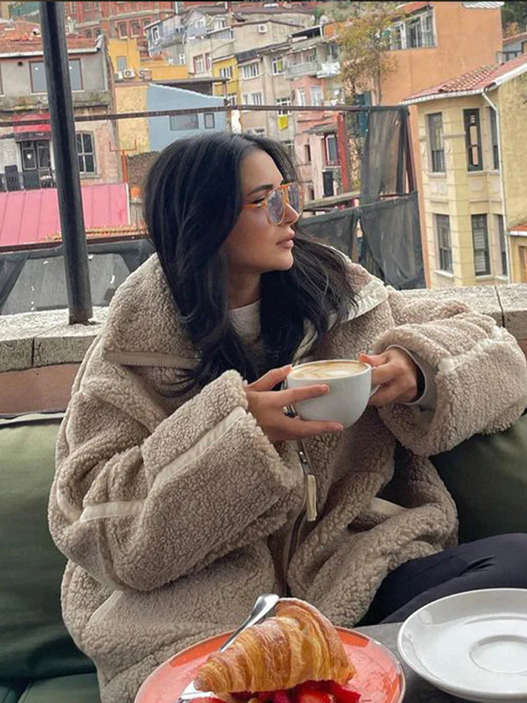 ISLA™ Luxe Teddy Jacket – Ultra-Soft, Plush Outerwear for Everyday Luxury